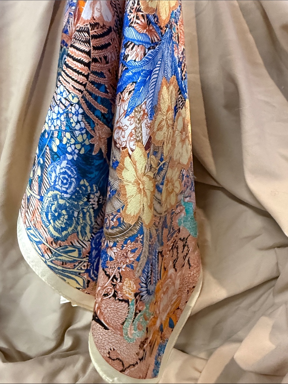 100% silk scarf beautiful and elegant